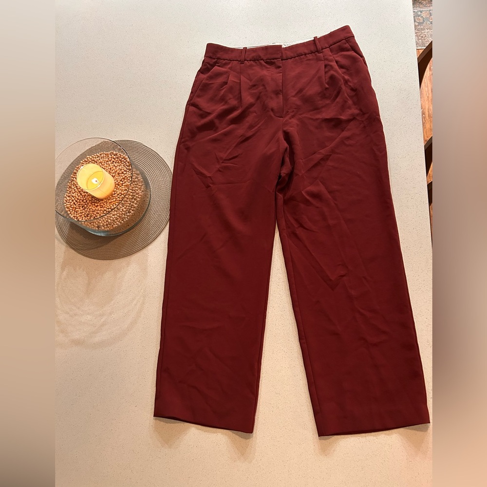 Aritzia Effortless Pants